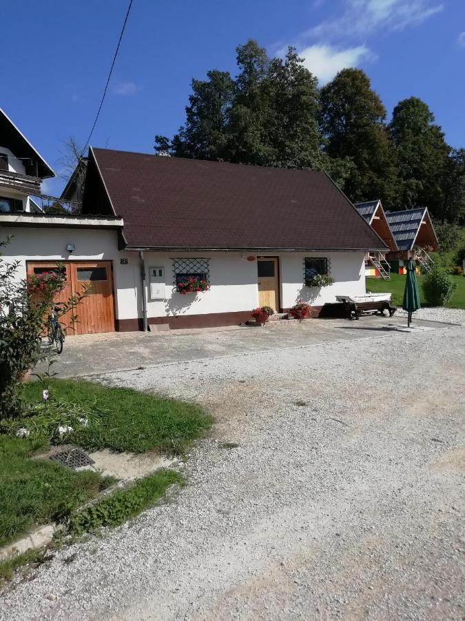 Apartma Pr' Vok Lesce  Esterno foto